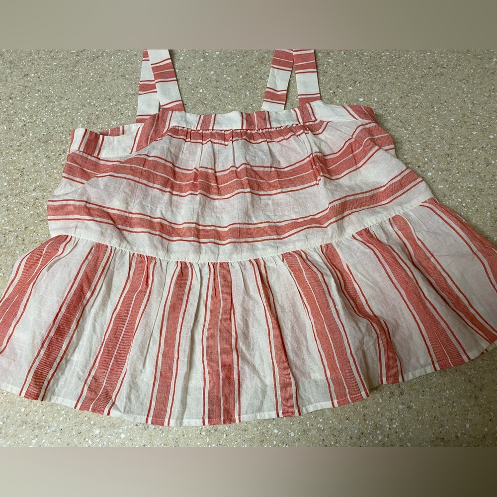 NWT Ladies Small LOFT Summer top